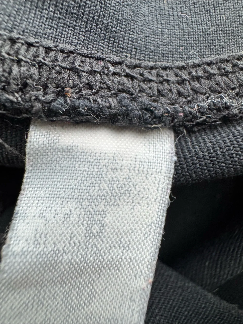 Lululemon Wunder Under Crop Leggings Black Size 6 Yoga Athletic